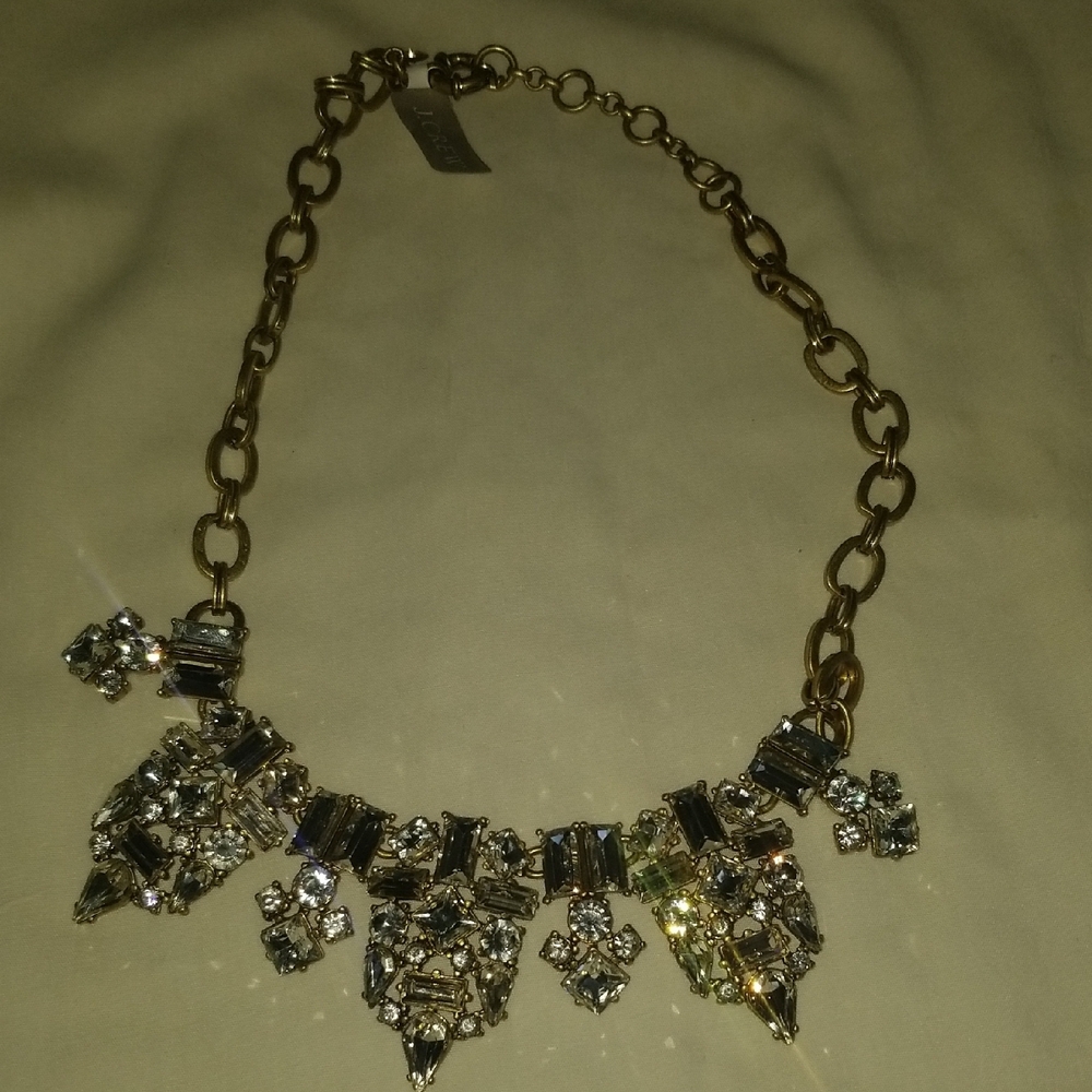 Elegant Gold and Silver Necklace